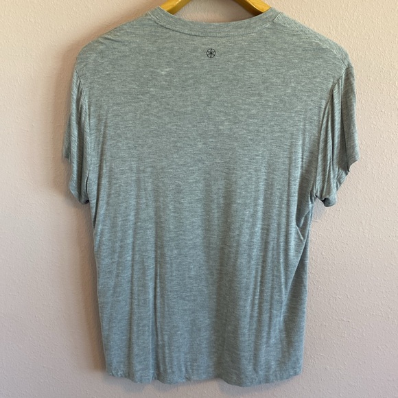 Gaiam t-shirt, size M - Picture 3 of 7